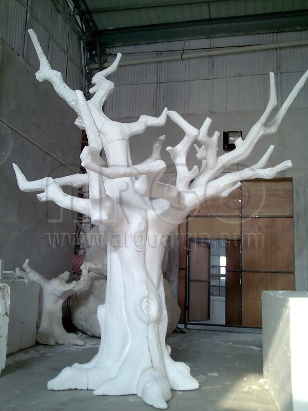 Foam Sculpted Giant Tree – 藝高製作有限公司